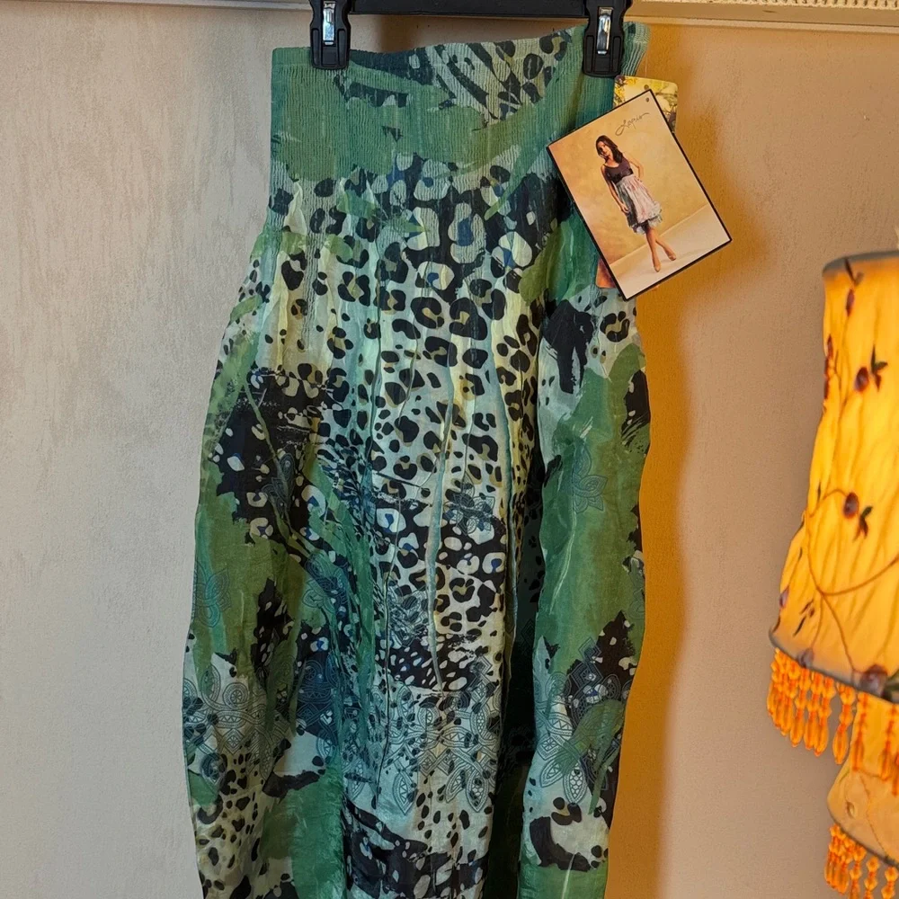 OPI Jungle Green Leopard Swim Sarong - Picture 3 of 4